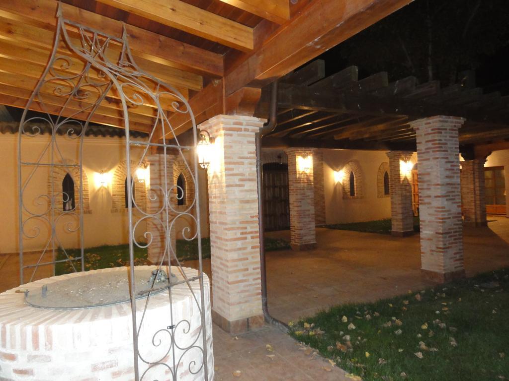 La Casona Del Tormes Villa Almenara de Tormes Buitenkant foto